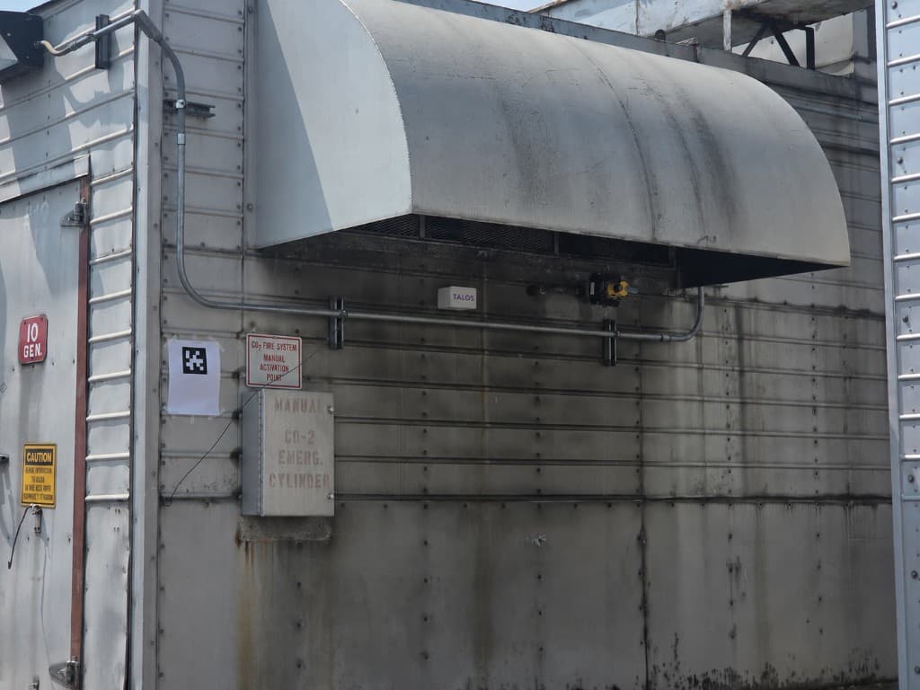 Wireless Talos sensor magnetically mounted on an existing turbine